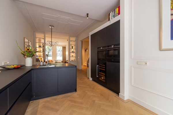Medium property photo - Herderinnestraat, 2512 CZ The Hague